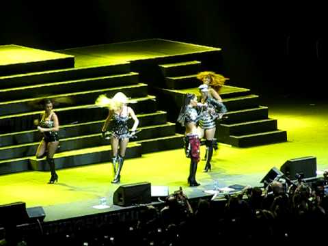 Pussycat Dolls LIVE in New Zealand - Beep