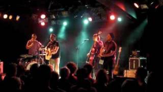 Turin Brakes: The Road