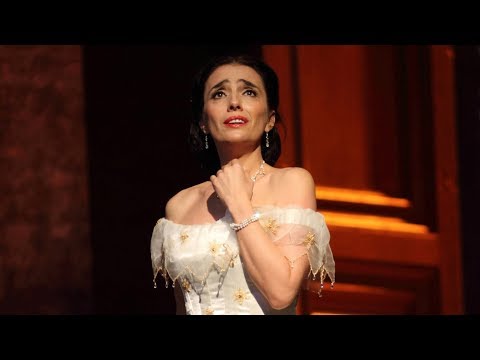 La traviata – Ah fors'è lui (Ermonela Jaho, The Royal Opera)