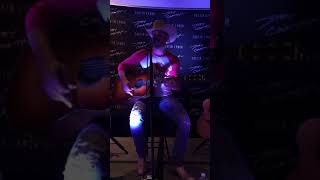 Dustin Lynch - She Wants A Cowboy 11/3/17