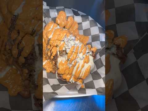 Las Vegas late night food #303inthecut #vegaseats #lasvegasfood