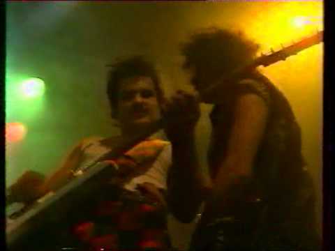 Meness - W teledysku