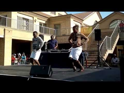 DJ Ganyani ft FB - Xigubu Live @ CPUT Bellville Campus