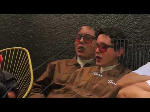 Cuando estas conmigo (Video lyric) | 4 y 3 DELUXE