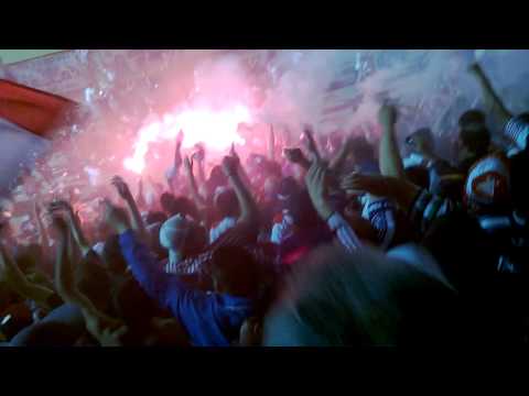 "Hinchada de Los Andes frente a temperley (desde adentro)" Barra: La Banda Descontrolada &bull; Club: Los Andes