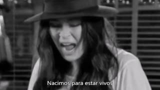 MADELINE - The Mad Ones (Subtitulado en Español)