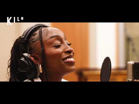 ''What'll It Be'' - Dujonna Gift | Two Strangers (Carry a Cake Across New York) | Kiln Theatre