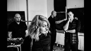 Video Holter - Lovci perel (lyric video) - LP Pointa