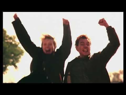 Parallel cuts from the trailer—streets, bars, and buses—matching the album’s club-to-folk flow