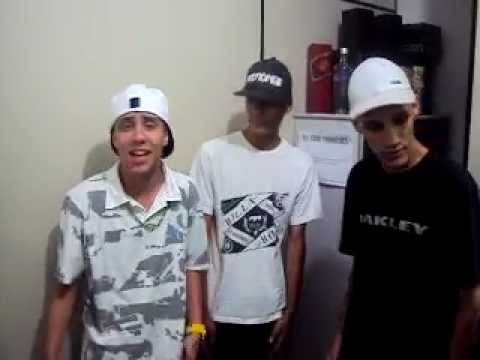 MC NICK E CARECA E MC LEO DA BAIXADA - MEDLEY STUDIO DJ NINO