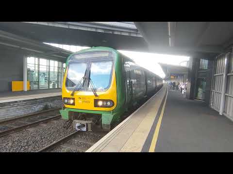 IE 29000 Class Sets Numbers (29429 + 29101) Departure From Newry.