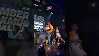 Download lagu Sumber Makmur Palsu berParty Funky nyenengin warga Purwokerto bagian Cidro !! #partyfunky #dj mp3