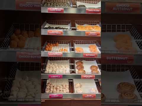 Dunkin Donuts!!! #philippines #bavarian #chocobutternut #munchkin #dunkindonuts #donuts #dessert