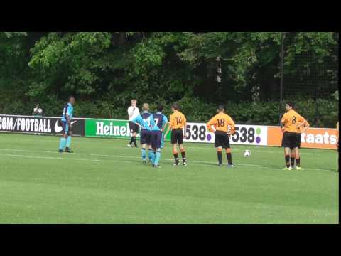 29 mei 2017 VV De Meern JO15-1 - FC Utrecht JO14-1 2-3 Doelpunt FCU uit penalty (1-3)
