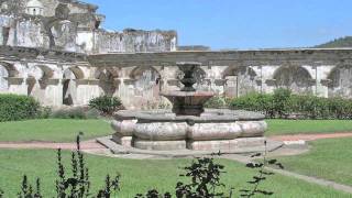 preview picture of video 'Guatemala 2011-Antigua-Iglesia Y Convento De Santa Clara'