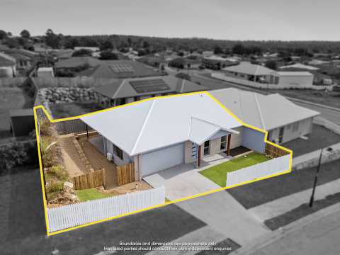 2 Pelican Street, Lowood, QLD 4311, 3 slaapkamers, 2 badkamers, Apartment