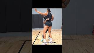 Download lagu WNBA Player VS Regular Guys 😳 | #nba #basketball #lizcambage #shorts mp3