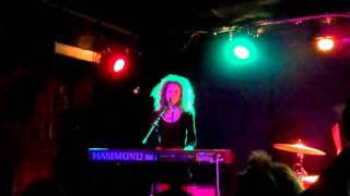 Tennis @ Mercury Lounge 12/1 - Take Me Somewhere