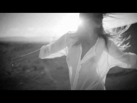 Finnebassen feat Natalie Conway - Show Me How (Original Mix)
