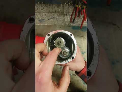 Marcrist DDM3 core drill slipping, how to repair and retorque the clutch.