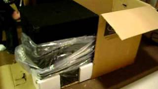 Video thumbnail for Peavey PV 118 Subwoofer Unboxing by skaterboy7311