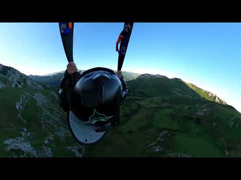 Ojo de buey wingsuit flight