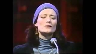 Richard &amp; Linda Thompson - A Heart Needs A Home ( live 1975 )