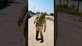 Download lagu Salute Indian Army😭🙏 | Mere Desh Ke Veer Jawan Ki Zindagi😭🙏 | #youtubeshorts #indianarmy #armystatus mp3