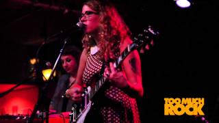 Sallie Ford - Workin' The Job (ive)