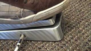 Video thumbnail for Zakk Wylde wah pedal demo by Easy Music Center