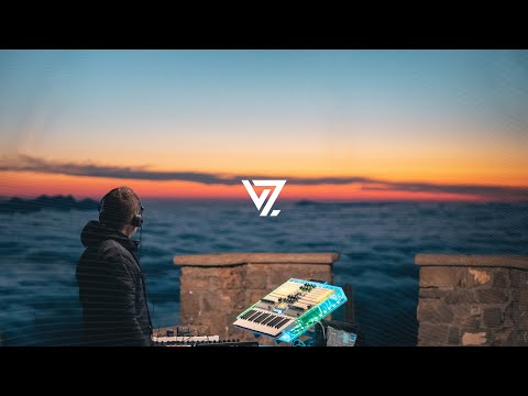 HOLLT live for VSNZ - Above the Clouds [4K] Sunrise