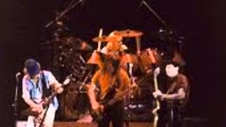 Wishbone Ash - "Helpless" live - 1981