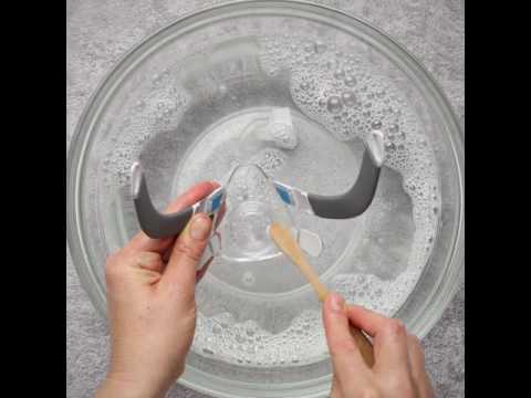 How to clean your AirTouch F20 full face mask daily