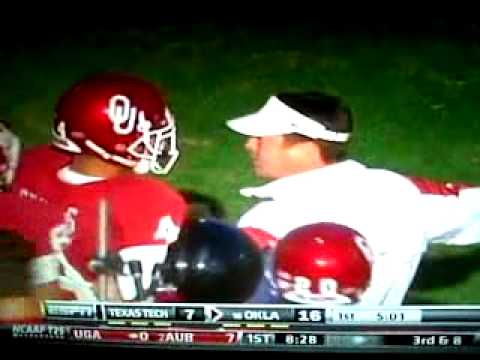 Kenny Stills scores a touchdown then gets chewed out by Bob Stoops