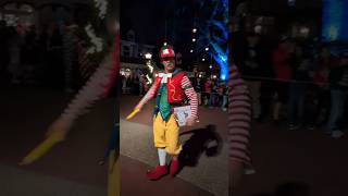 I&#39;m obsessed with this elf. #tallytheelf #tally #christmas #disneychristmas #disney