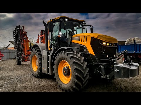 Review JCB FASTRAC 8330