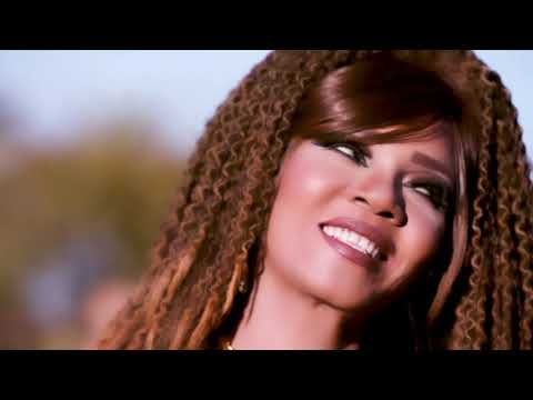 Gawaher - El Sa3a Seta (Official Music Video) | جواهر - الساعة ستة - الكليب الرسمي