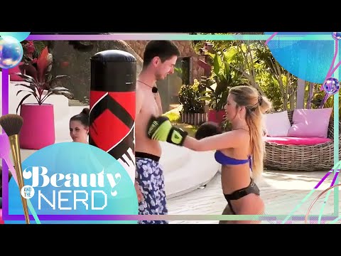 "Ach du Schei***" - Beauty Shelly vermöbelt ihren Nerd | Beauty & the Nerd | ProSieben