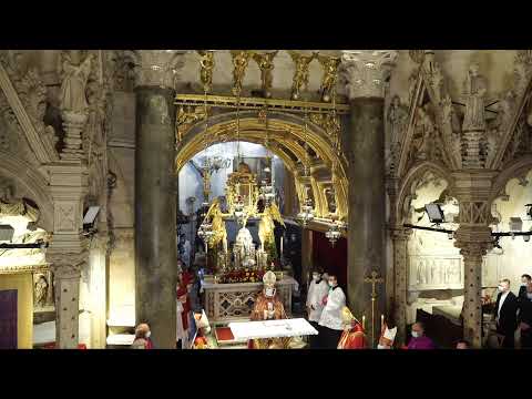 Devetnica sv.Dujmu - Svečana večernja i otvaranje moćnika iz katedrale sv. Dujma - Split 06.05.2021.