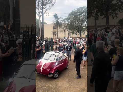 Romi-Isetta desfile em Santa Bárbara d’Oeste São Paulo #romi #carrosantigos #sbo
