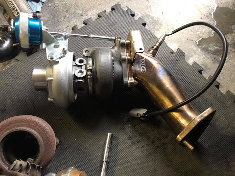 Tomei Arms MX8265 Turbo Install On RB25