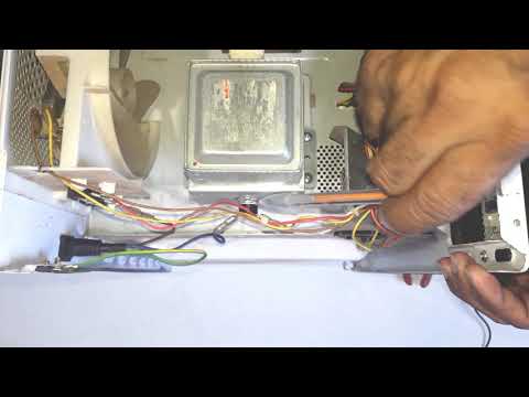 Micro-ondas liga funciona de a 4,5 minutos e desliga, depois volta funcionar,  e torna desligar