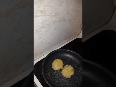 download lagu mp3 mp4 How To Cook Crab Cakes From Central Market, download lagu How To Cook Crab Cakes From Central Market gratis, unduh video klip How To Cook Crab Cakes From Central Market