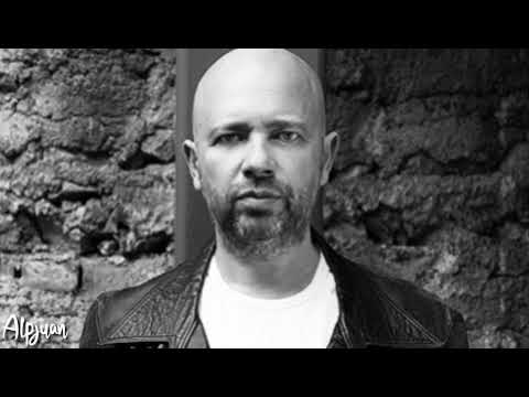 Cemil Demirbakan - Kalbim Sanki Bir Papatya