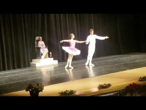 Nutcracker Pas de Deux