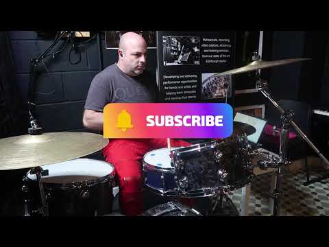 SONG : Gonna Drive All Night / Red Trousers / Staring