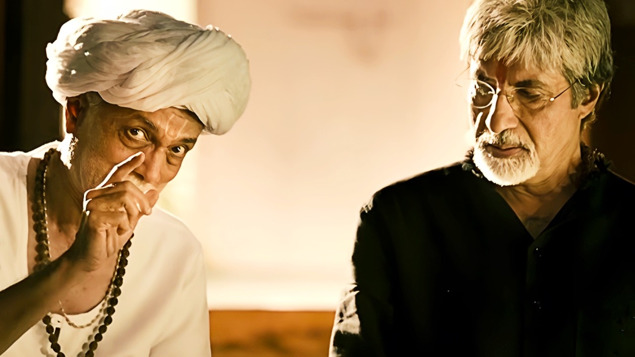 सत्ता और राजनीति पेट से नहीं, दिमाग से की जाती है | Amitabh Bach