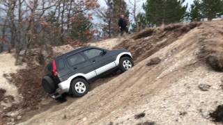 Download lagu Daihatsu Terios Off Road mp3