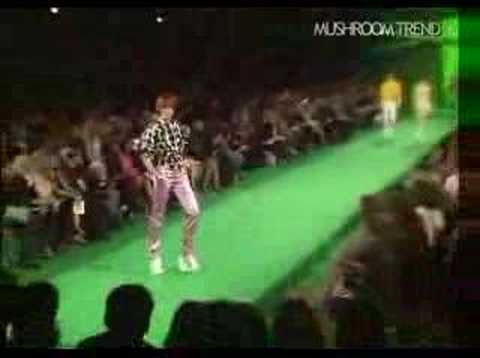 Christian Lacroix RTW SS 07 (full show)