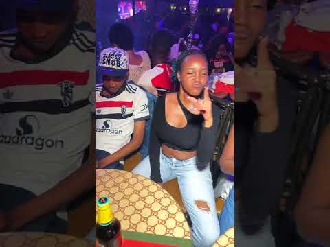 Hoozambe challenge in Paris lounge #kusuguana